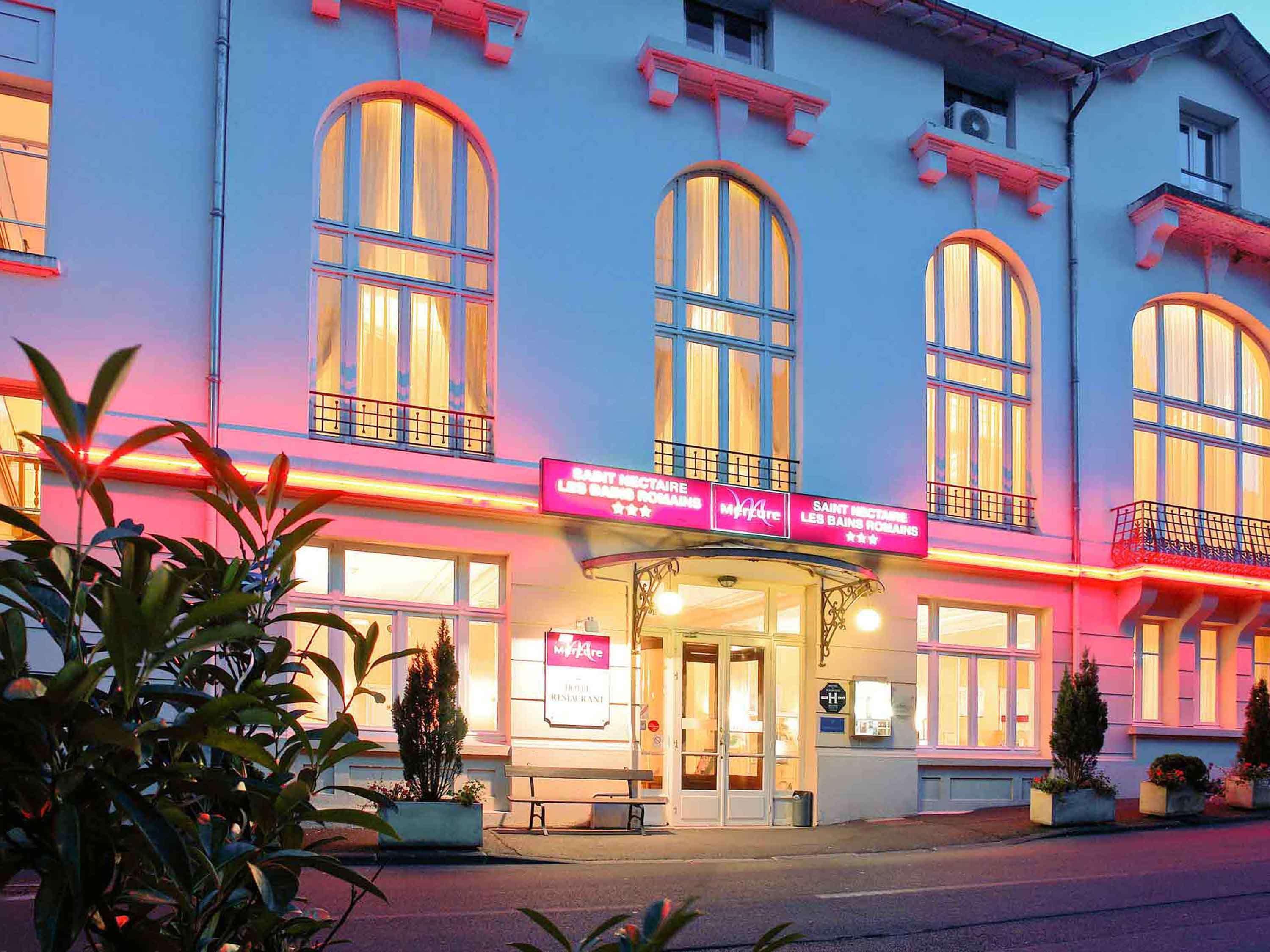 Hotel Mercure Saint-Nectaire Spa & Bien-Etre エクステリア 写真