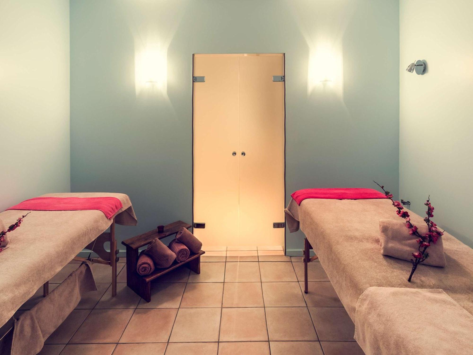 Hotel Mercure Saint-Nectaire Spa & Bien-Etre エクステリア 写真